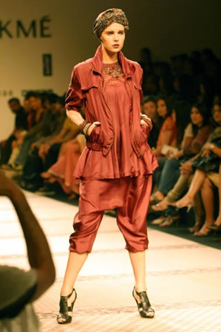 Sabyasachi Mukherjee Lakme Fashion Week 09 - Fall Winter collection