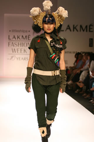 Shilpa Chavan  Fall Winter collection 09 - Lakme Fashion Week