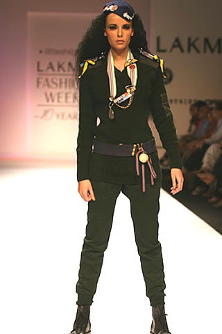 Shilpa Chavan  Fall Winter collection 09 - Lakme Fashion Week