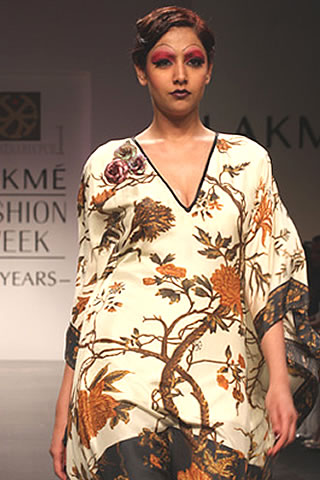 Pria Kataaria Puri collection at Lakme Fashion Week - 2009