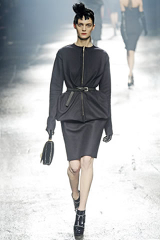 "Women ready-to-wear" of WINTER 2009 collection