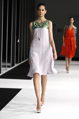 LAC ET ME Spring Summer 2010 Collection at Mercedes Benz fashion Week 09 Berlin Summary