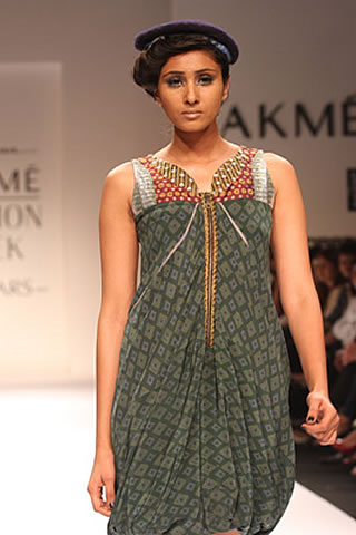 Anupama Dayal collection for Lakme Fashion Week 09