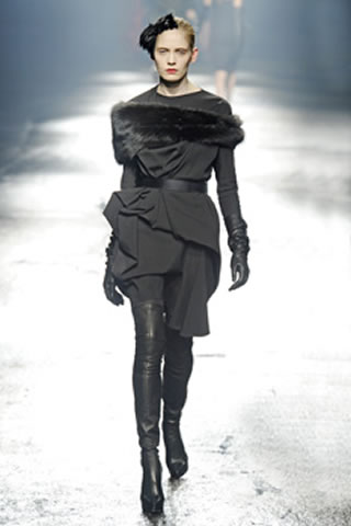 "Women ready-to-wear" of WINTER 2009 collection