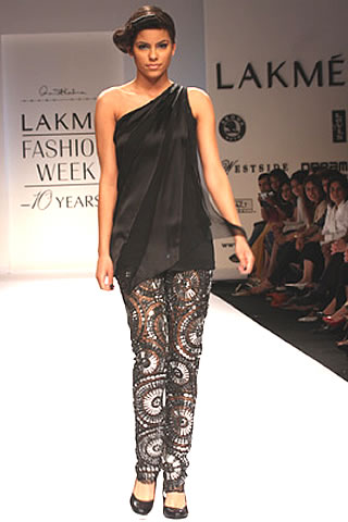 Anand Kabra Collection For Lakme Fashion week 09