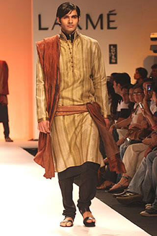 Krishna Mehta Collection for Lakme Fashion Week 09