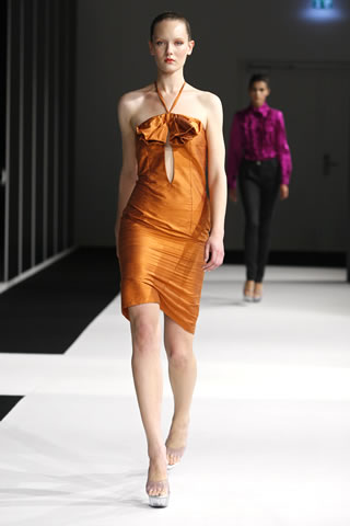 LAC ET ME Spring Summer 2010 Collection at Mercedes Benz fashion Week 09 Berlin Summary