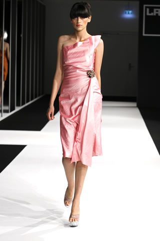 LAC ET ME Spring Summer 2010 Collection at Mercedes Benz fashion Week 09 Berlin Summary