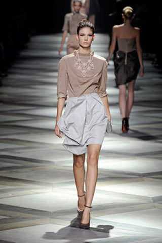 LANVIN Paris - "Women Ready-to-Wear" of SUMMER 2009 Collections