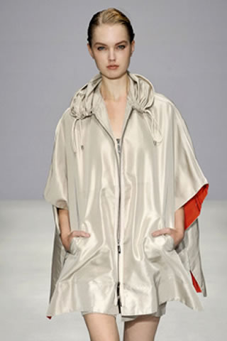 Amanda Wakeley - Spring Summer 09