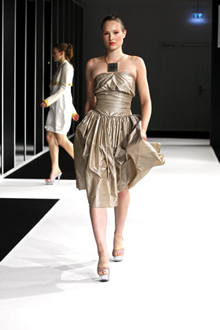 LAC ET ME Spring Summer 2010 Collection at Mercedes Benz fashion Week 09 Berlin Summary