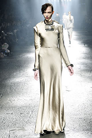 "Women ready-to-wear" of WINTER 2009