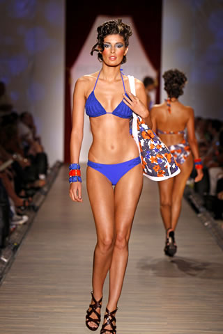 Red Carter 2010 Collection at Mercedes Banz Fashion Week - Miami
