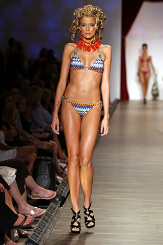 Red Carter 2010 Collection at Mercedes Banz Fashion Week - Miami
