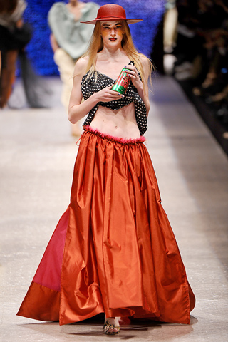 Summer 2011 Fashion Shows pictures