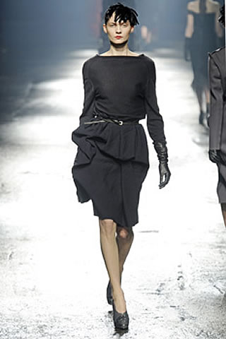 "Women ready-to-wear" of WINTER 2009