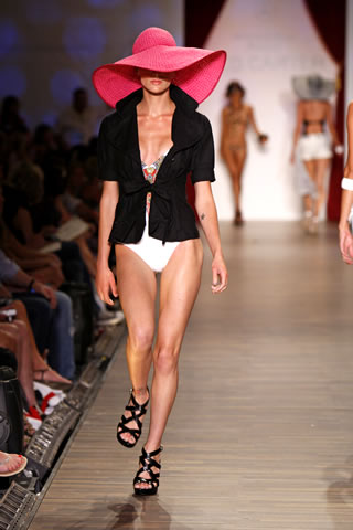 Red Carter 2010 Collection at Mercedes Banz Fashion Week - Miami