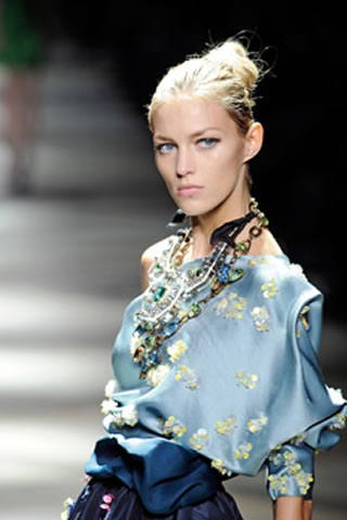 LANVIN Paris - "Women Ready-to-Wear" of SUMMER 2009 Collection