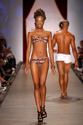 Red Carter 2010 Collection at Mercedes Banz Fashion Week - Miami