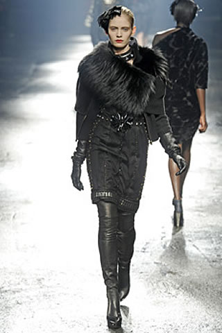 "Women ready-to-wear" of WINTER 2009