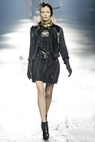 "Women ready-to-wear" of WINTER 2009