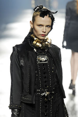 "Women ready-to-wear" of WINTER 2009