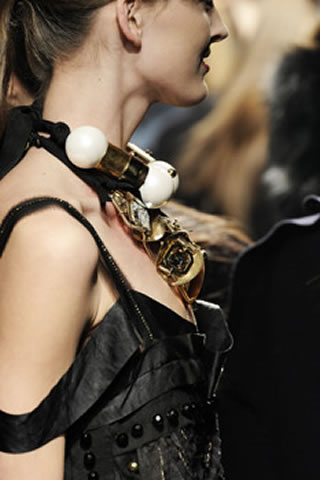 "Women ready-to-wear" of WINTER 2009