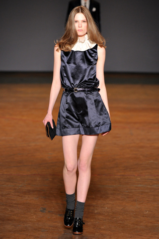 Caroline Brasch Nielsen marc jacob fall 2011