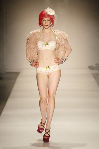 ready to wear a/w collection by HunkemÃ¶ller 2011