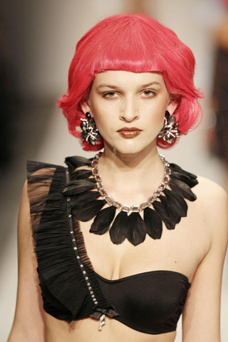 amsterdam fashion week  2011 ready to wear collection by HunkemÃ¶ller