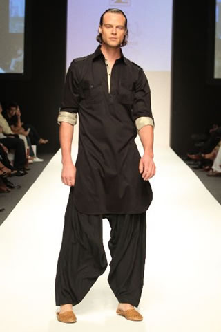 Dubai Fashion Week Spring/Summer 2011