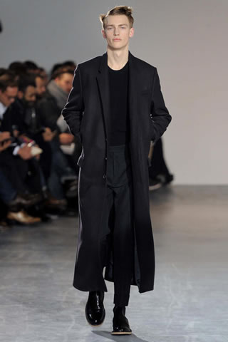 Paris Fashion Week 2011 Pictures