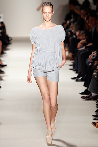 Paris Fashion Week 2011 Akris