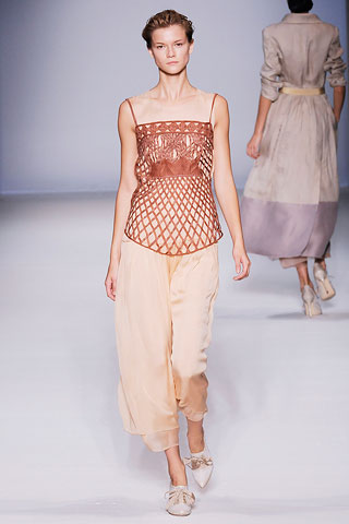 Alberta Ferretti Spring/Summer 2010