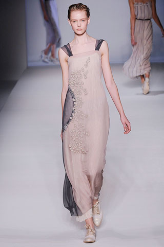 Alberta Ferretti Spring/Summer 2010