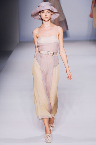 Alberta Ferretti Spring/Summer 2010