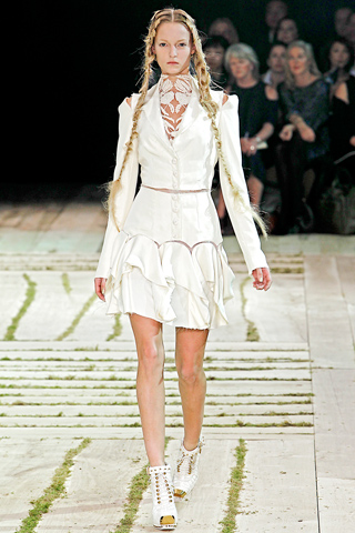 Alexander McQueen SpringSummer Collection 2011