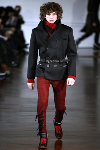 Paris Fashion Week 2011 Pictures