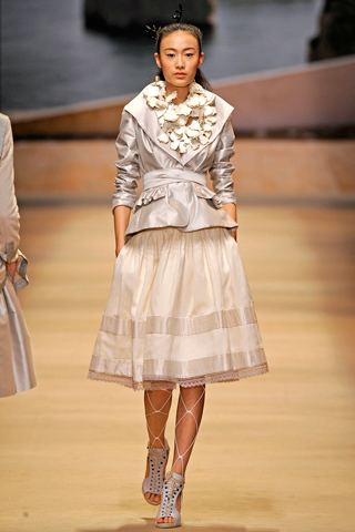 Alexis Mabille SpringSummer Collection 2011