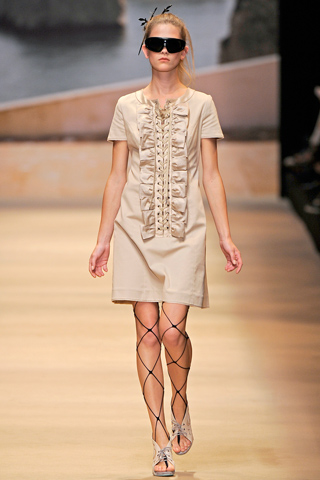 Summer 2011 Collection BY Alexis Mabille