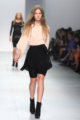 Alice McCall Autumn/Winter 2011 Collection - LMFF