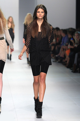 Alice McCall Autumn/Winter 2011-12 Collection on LMFF 2011