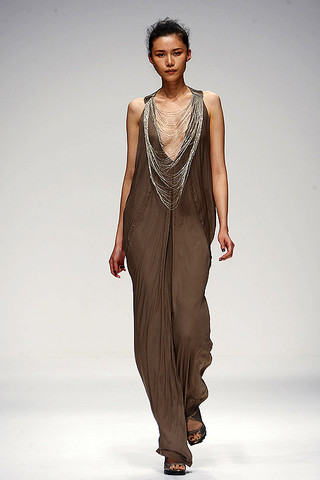 Summer 2011 Fashion Shows pictures