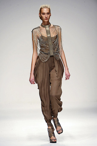 Ready To Wear Fashion Shows Photos Spring