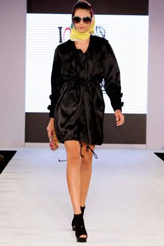 Women Spring Summer Collection 2010