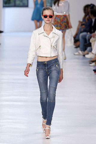 Milan Fashion Week Angelo Marani Spring 2011