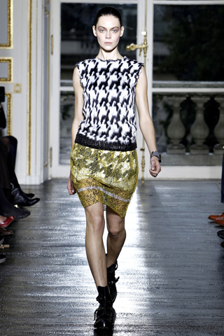 Paris Fashion Week Spring/Summer 2011