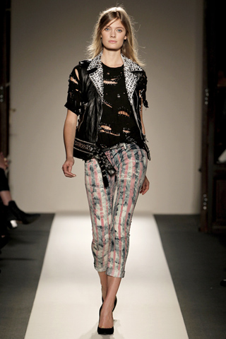 2010 Runway Fashion Shows Collection