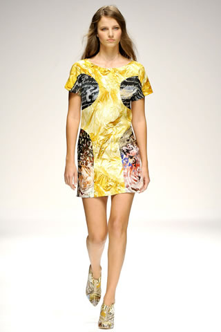 Spring 2011 Ready To Wear Fashion Shows