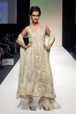Pakistani Designer Bisma Ahmed Fashion Collection